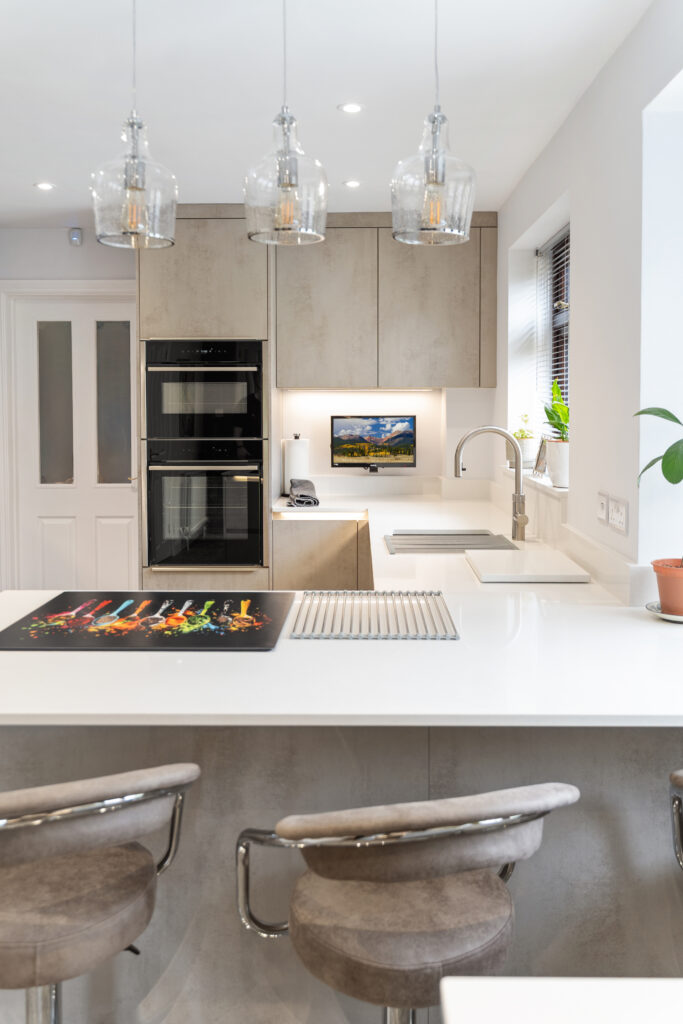 Elsa, Concrete Grey — image 2