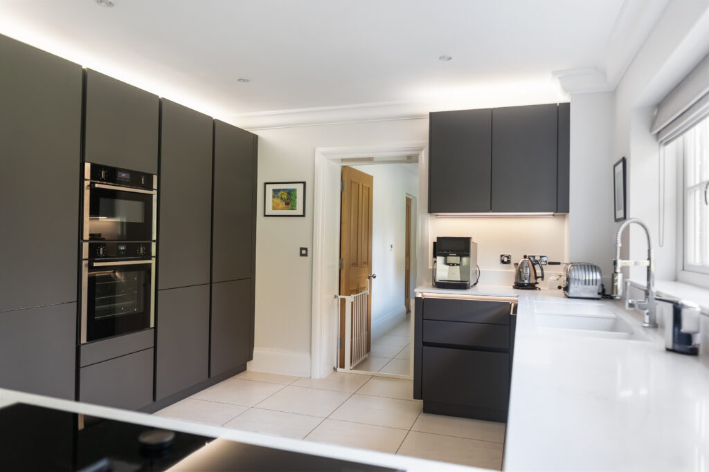Matera, Lava Black — image 2