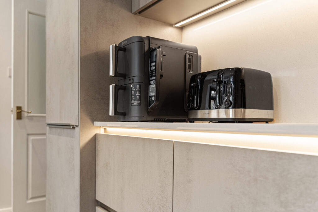Elsa, Concrete Grey — image 5