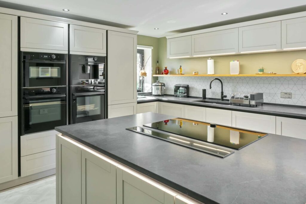 Newport, Pebble Grey — image 8