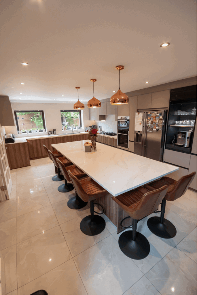 Victoria Walnut + Modena — image 3