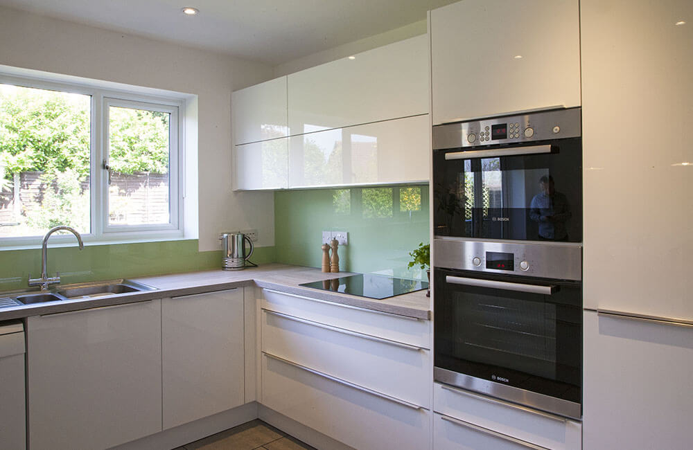 Uni Gloss, Crystal White — image 4