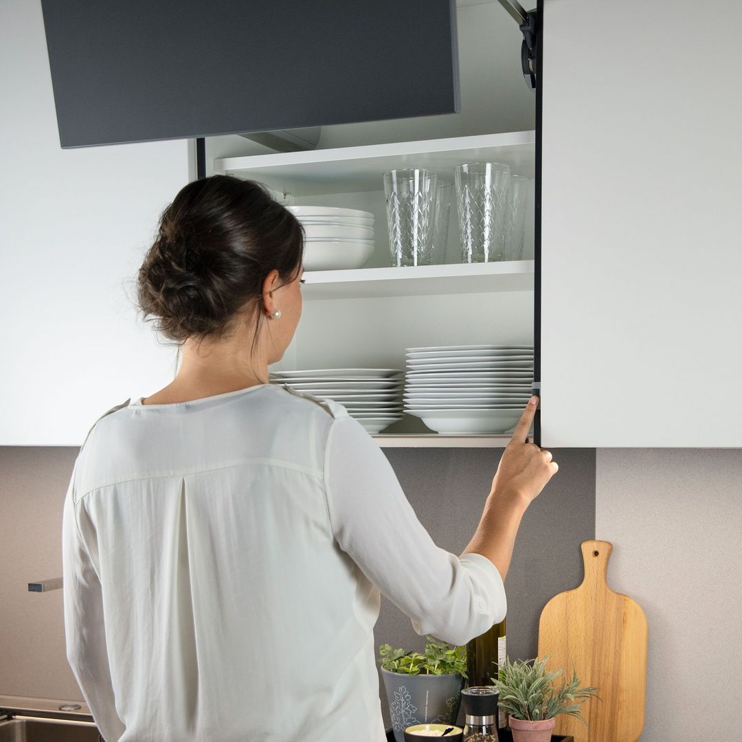 Up and Wall Unit