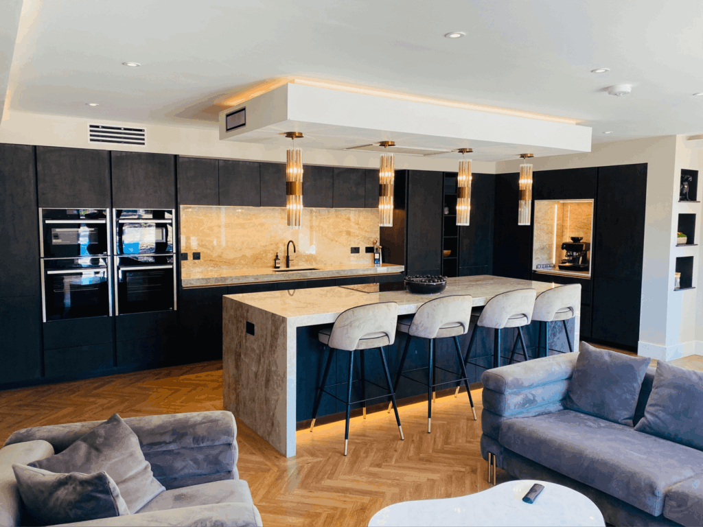 Finding a Trusted Kitchen Fitter in Milton Keynes for Your Makeover